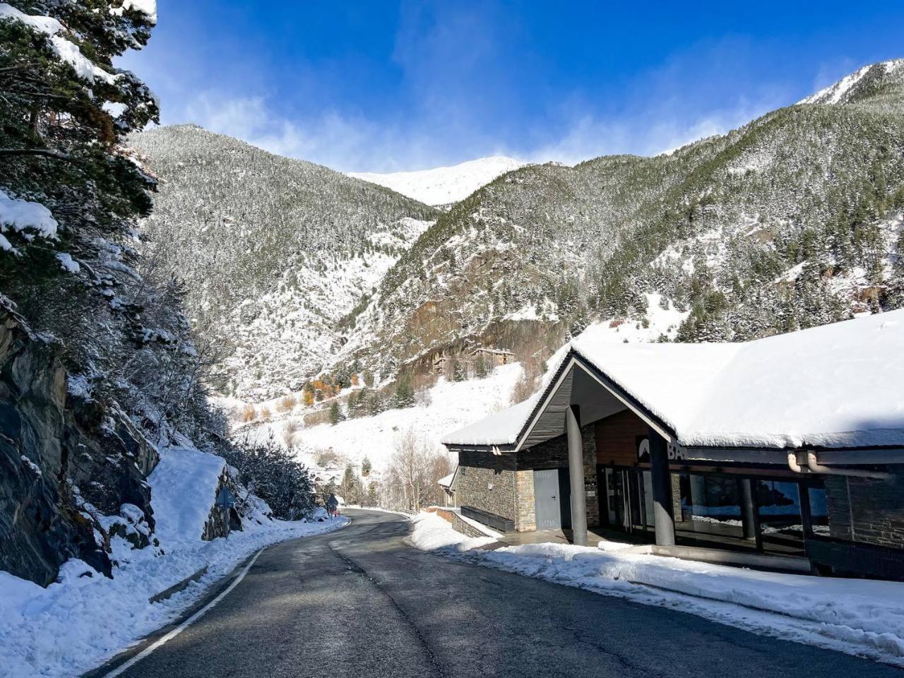 Increibles Vistas Al Valle De Arinsal Ny - A Pie De Pistas - Parking Incluido L By Bonesvacances Exterior photo