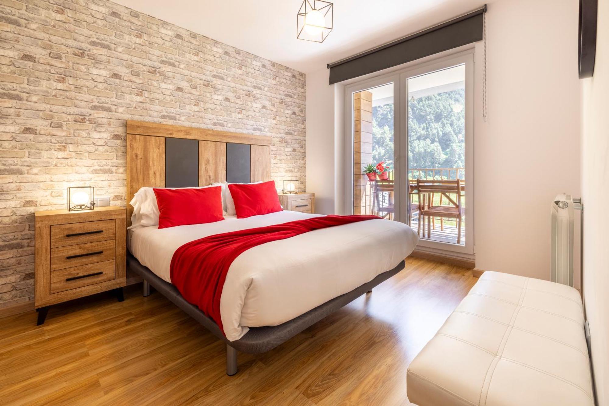 Increibles Vistas Al Valle De Arinsal Ny - A Pie De Pistas - Parking Incluido L By Bonesvacances Exterior photo
