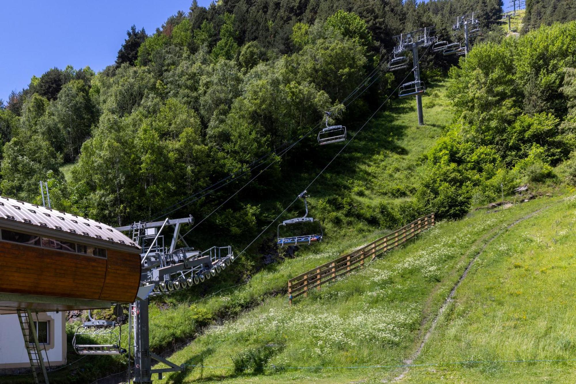 Increibles Vistas Al Valle De Arinsal Ny - A Pie De Pistas - Parking Incluido L By Bonesvacances Exterior photo