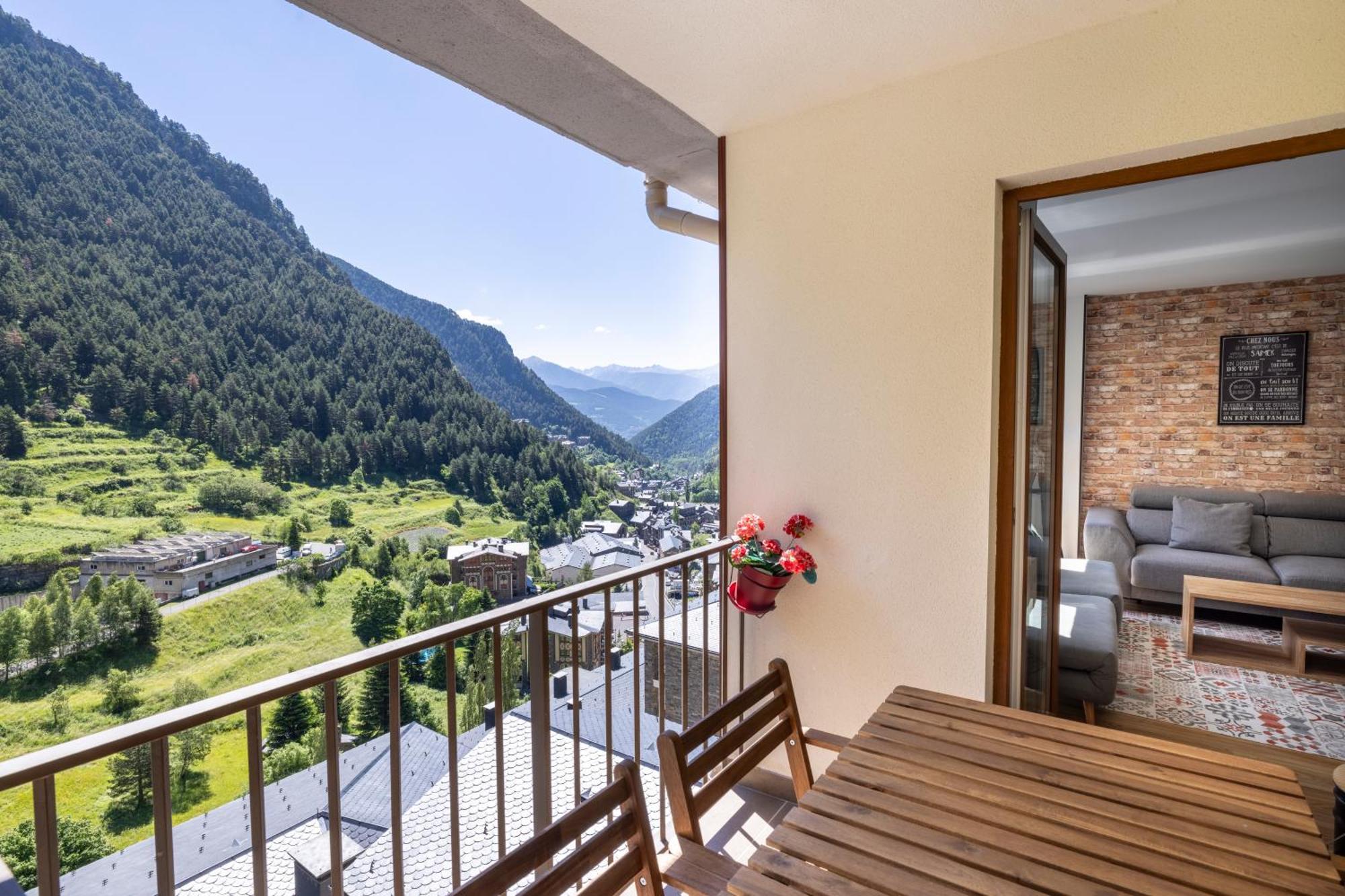 Increibles Vistas Al Valle De Arinsal Ny - A Pie De Pistas - Parking Incluido L By Bonesvacances Exterior photo